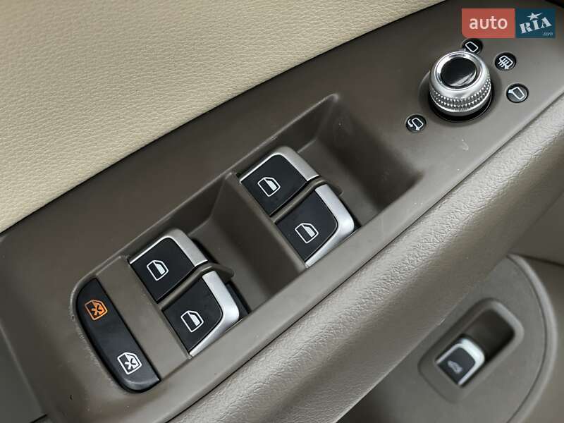 Внедорожник / Кроссовер Audi Q5 2015 в Бердичеве