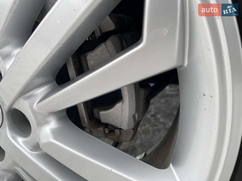 Внедорожник / Кроссовер Audi Q5 2017 в Киеве