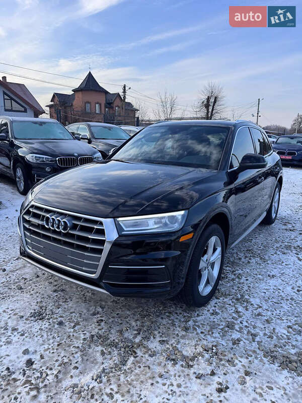 Позашляховик / Кросовер Audi Q5 2020 в Івано-Франківську