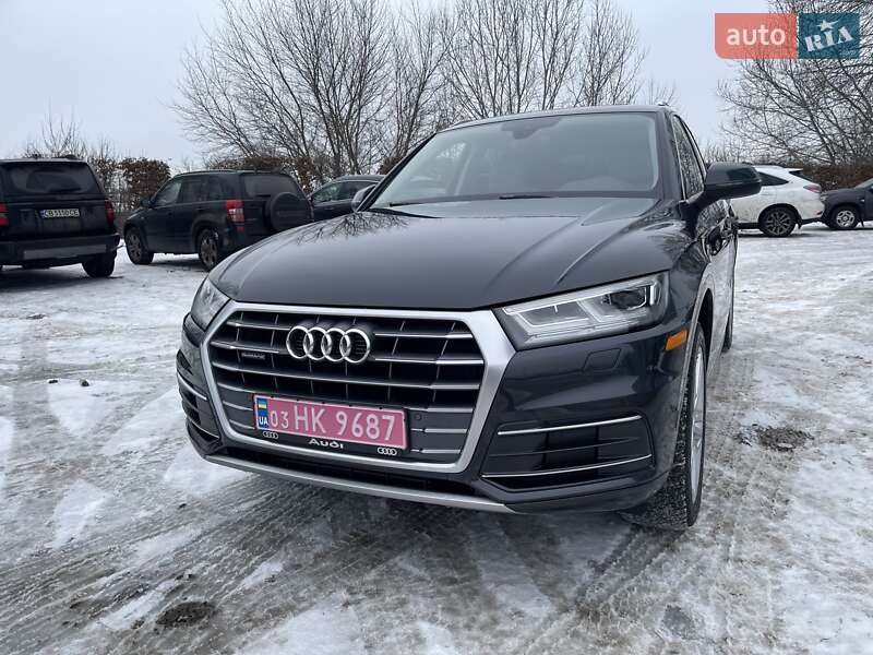 Внедорожник / Кроссовер Audi Q5 2017 в Киеве