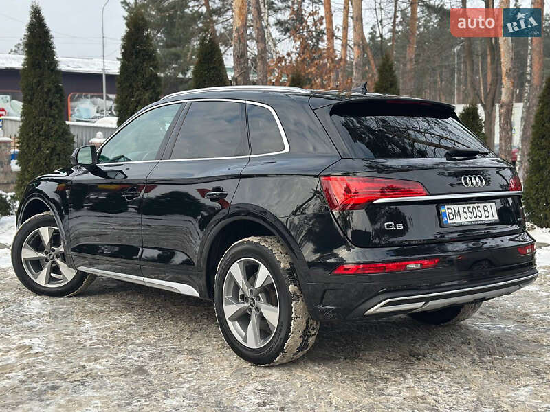 Позашляховик / Кросовер Audi Q5 2023 в Києві