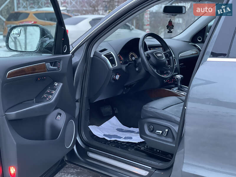 Внедорожник / Кроссовер Audi Q5 2014 в Ивано-Франковске