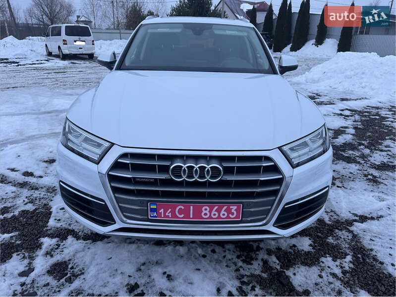 Внедорожник / Кроссовер Audi Q5 2020 в Луцке