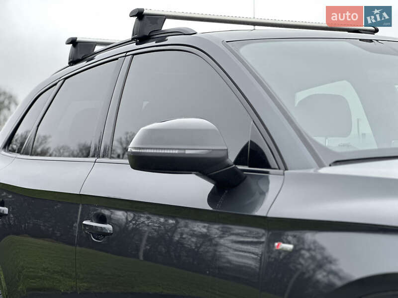 Позашляховик / Кросовер Audi Q5 2019 в Радивиліві