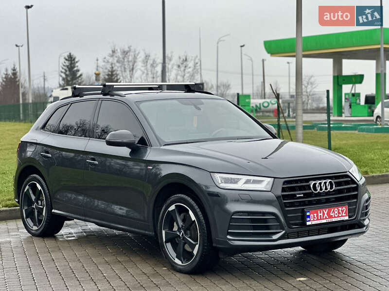 Позашляховик / Кросовер Audi Q5 2019 в Радивиліві