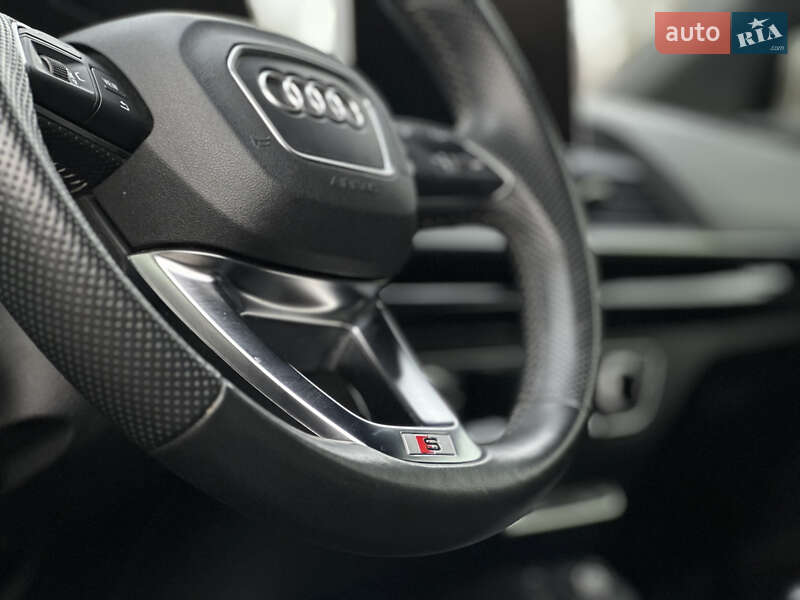 Позашляховик / Кросовер Audi Q5 2019 в Радивиліві