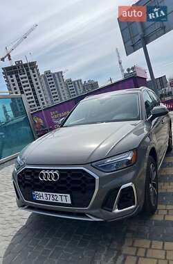 Позашляховик / Кросовер Audi Q5 2022 в Сокільниках