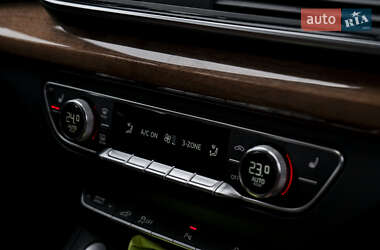 Внедорожник / Кроссовер Audi Q5 2021 в Ужгороде