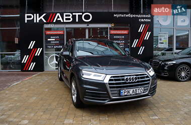 Позашляховик / Кросовер Audi Q5 2020 в Львові