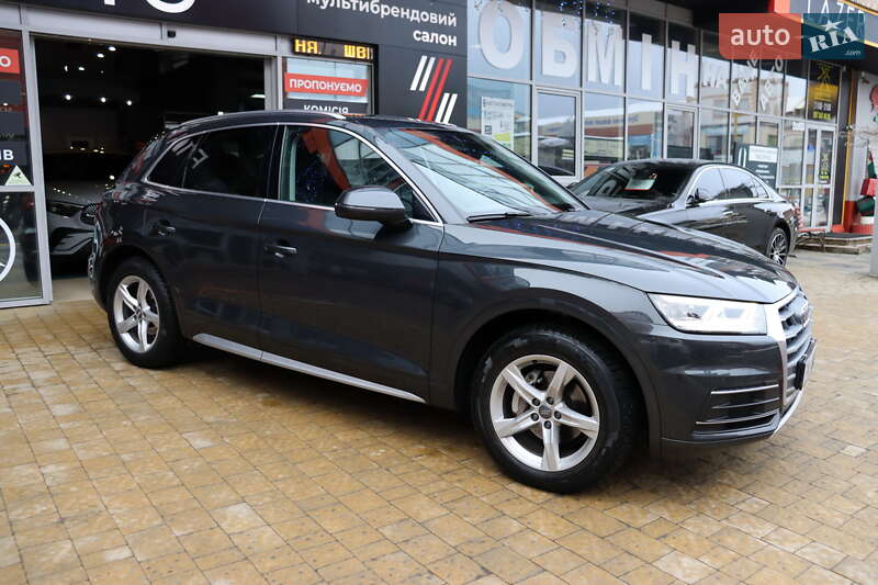 Позашляховик / Кросовер Audi Q5 2020 в Львові