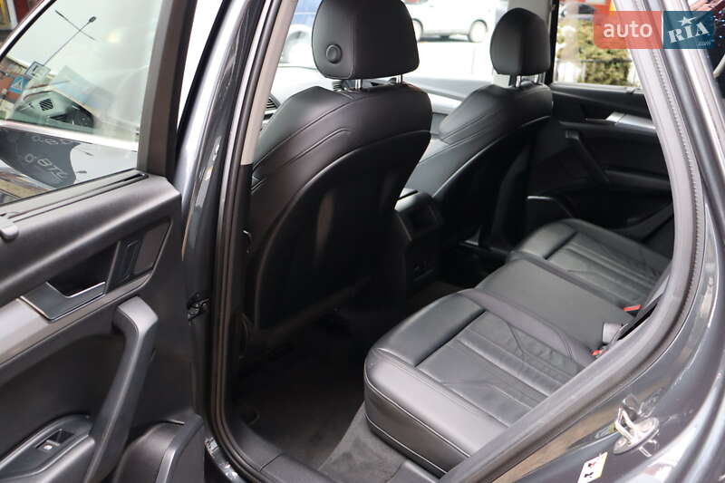 Позашляховик / Кросовер Audi Q5 2020 в Львові