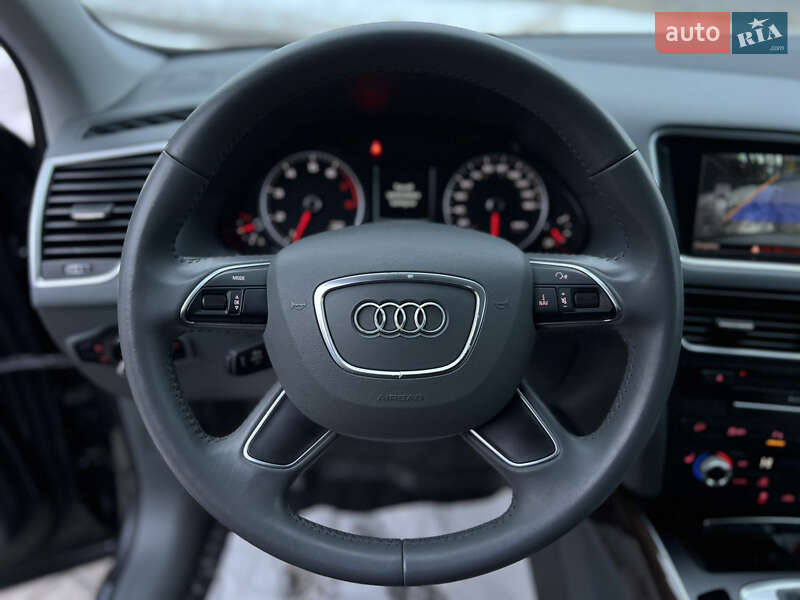 Внедорожник / Кроссовер Audi Q5 2015 в Львове