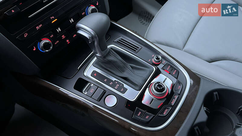 Внедорожник / Кроссовер Audi Q5 2015 в Львове