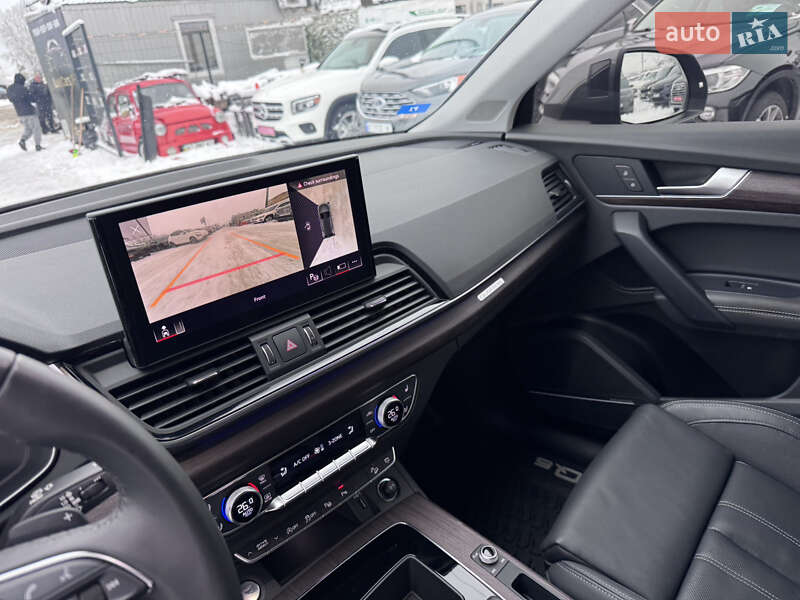 Позашляховик / Кросовер Audi Q5 2023 в Івано-Франківську