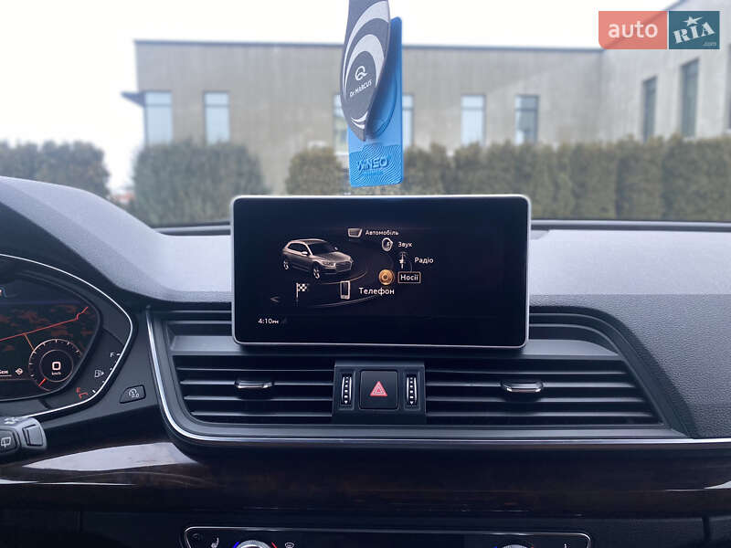 Позашляховик / Кросовер Audi Q5 2018 в Луцьку