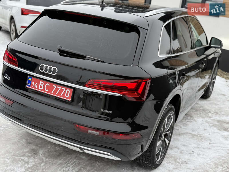 Позашляховик / Кросовер Audi Q5 2020 в Стрию