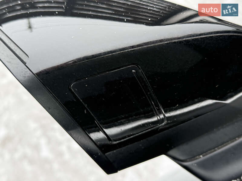 Позашляховик / Кросовер Audi Q5 2020 в Стрию