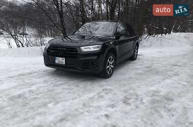 Позашляховик / Кросовер Audi Q5 2019 в Києві