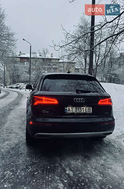 Внедорожник / Кроссовер Audi Q5 2020 в Ивано-Франковске