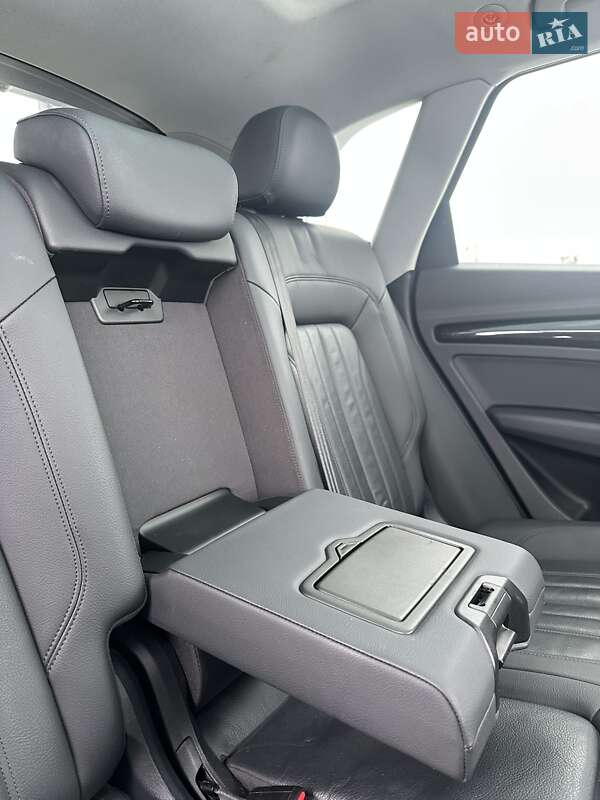 Позашляховик / Кросовер Audi Q5 2018 в Білогородці фото 23 Позашляховик / Кросовер Audi Q5 2018 в Білогородці