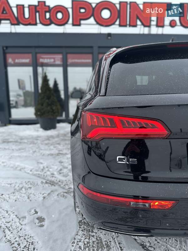 Позашляховик / Кросовер Audi Q5 2018 в Білогородці фото 12 Позашляховик / Кросовер Audi Q5 2018 в Білогородці