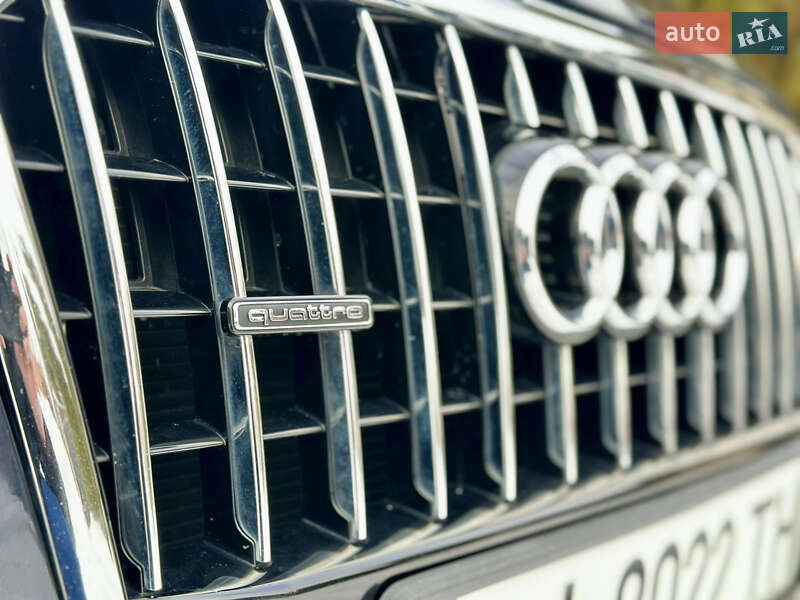 Позашляховик / Кросовер Audi Q5 2015 в Києві
