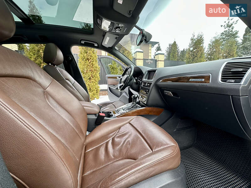 Позашляховик / Кросовер Audi Q5 2015 в Києві