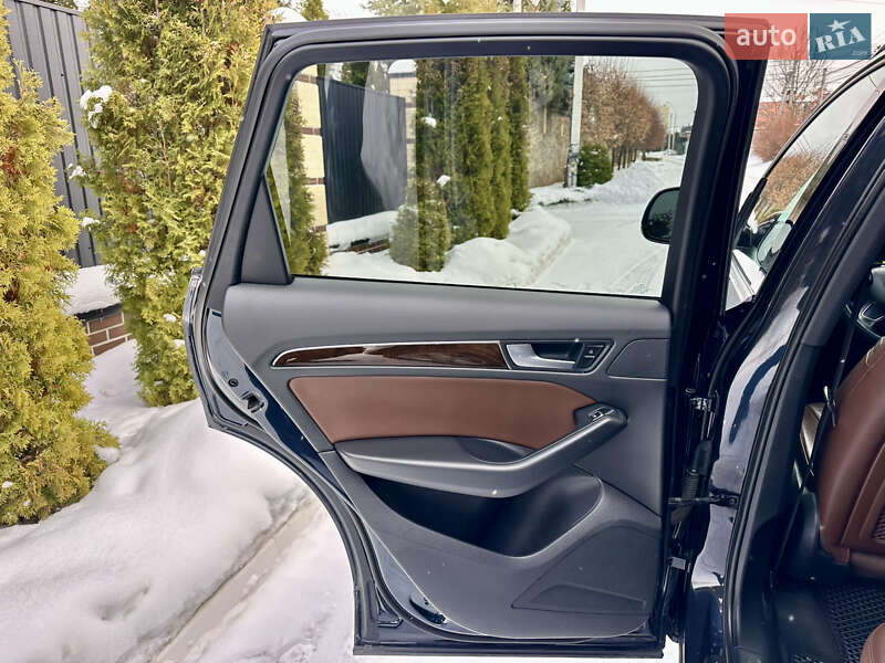 Позашляховик / Кросовер Audi Q5 2015 в Києві