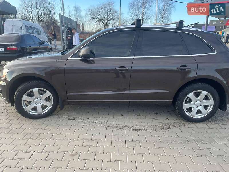 Позашляховик / Кросовер Audi Q5 2011 в Коломиї
