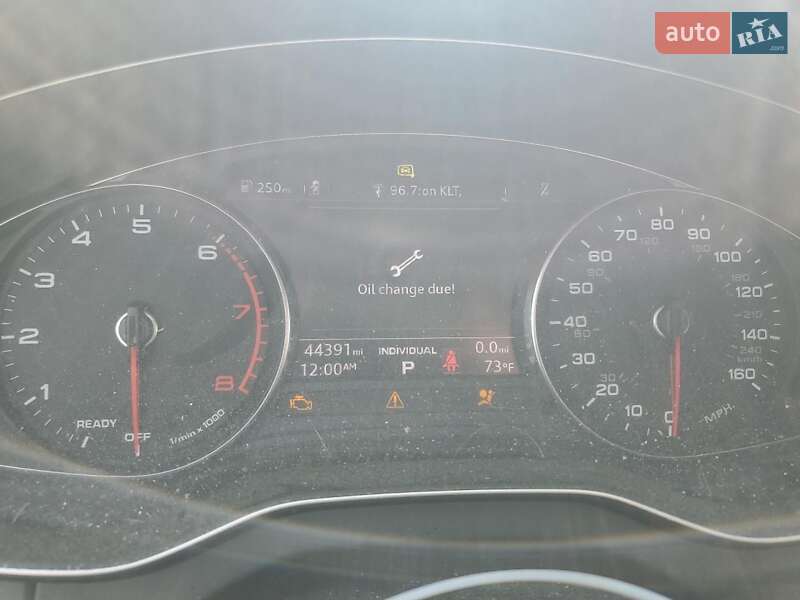 Позашляховик / Кросовер Audi Q5 2020 в Києві фото 5 Позашляховик / Кросовер Audi Q5 2020 в Києві