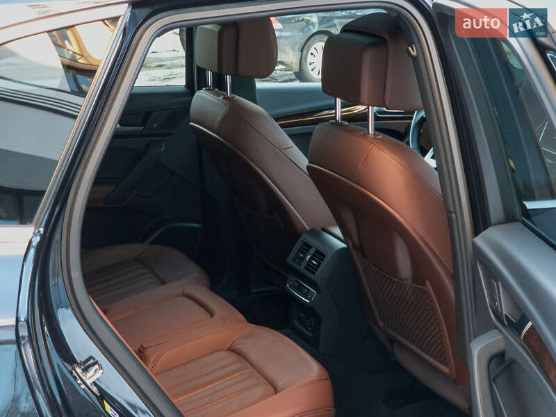 Внедорожник / Кроссовер Audi Q5 2019 в Ровно фото 42 Внедорожник / Кроссовер Audi Q5 2019 в Ровно