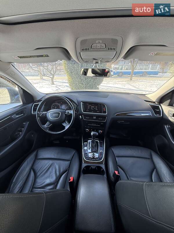 Внедорожник / Кроссовер Audi Q5 2013 в Сумах