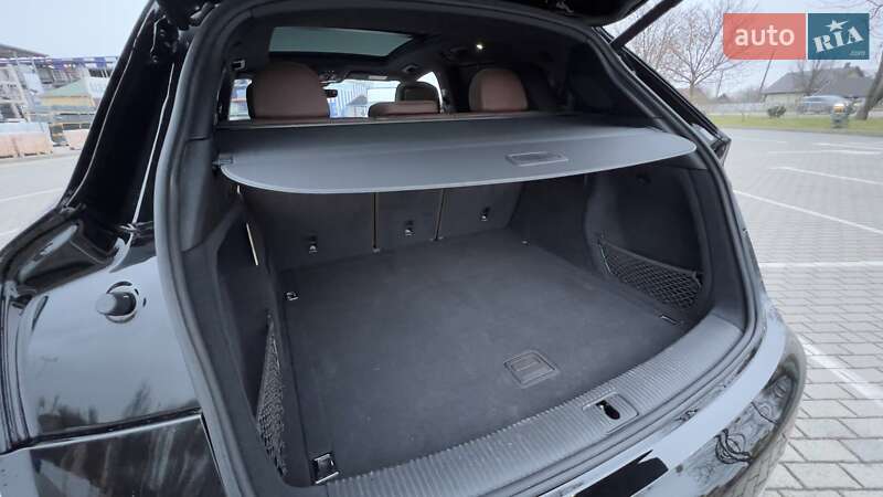 Внедорожник / Кроссовер Audi Q5 2019 в Коломые фото 39 Внедорожник / Кроссовер Audi Q5 2019 в Коломые