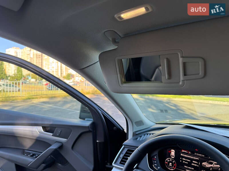 Позашляховик / Кросовер Audi Q5 2016 в Києві