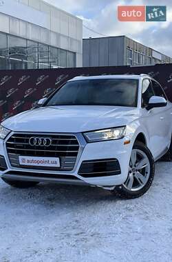 Внедорожник / Кроссовер Audi Q5 2018 в Сумах