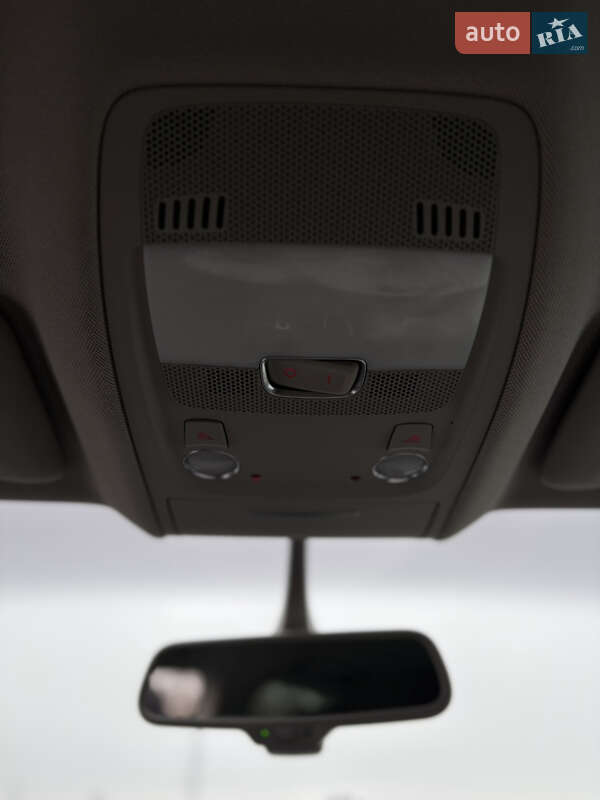 Внедорожник / Кроссовер Audi Q5 2010 в Шептицькому