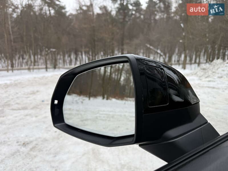 Позашляховик / Кросовер Audi Q5 2022 в Львові