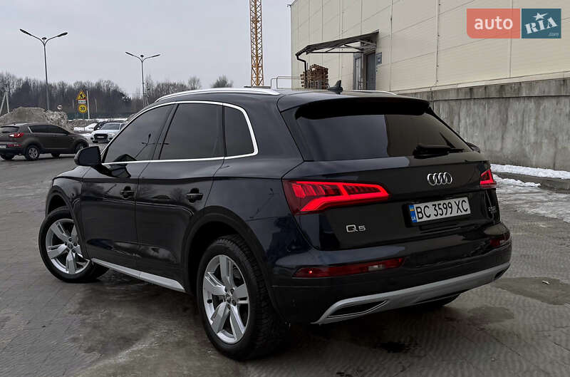 Внедорожник / Кроссовер Audi Q5 2018 в Львове