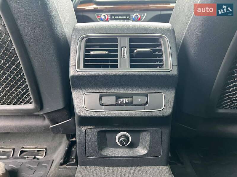 Позашляховик / Кросовер Audi Q5 2017 в Львові