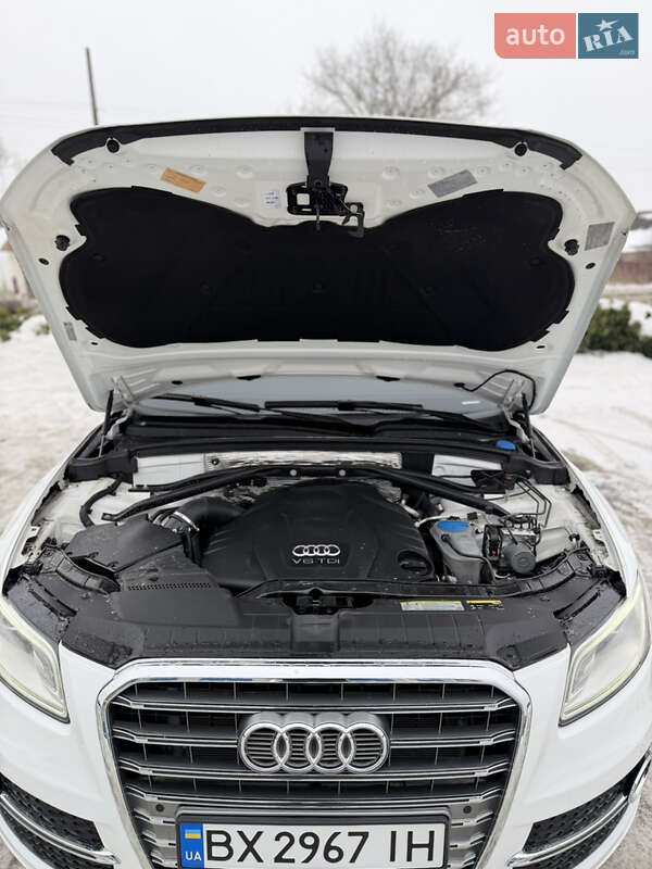 Позашляховик / Кросовер Audi Q5 2015 в Шепетівці