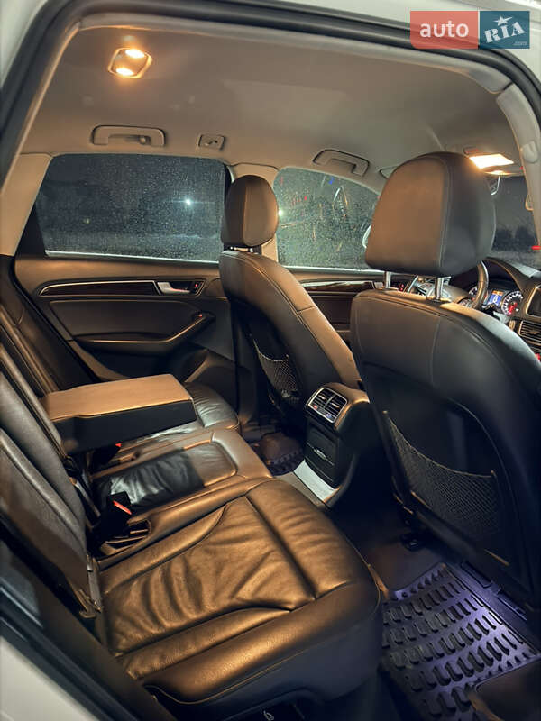 Позашляховик / Кросовер Audi Q5 2014 в Луцьку