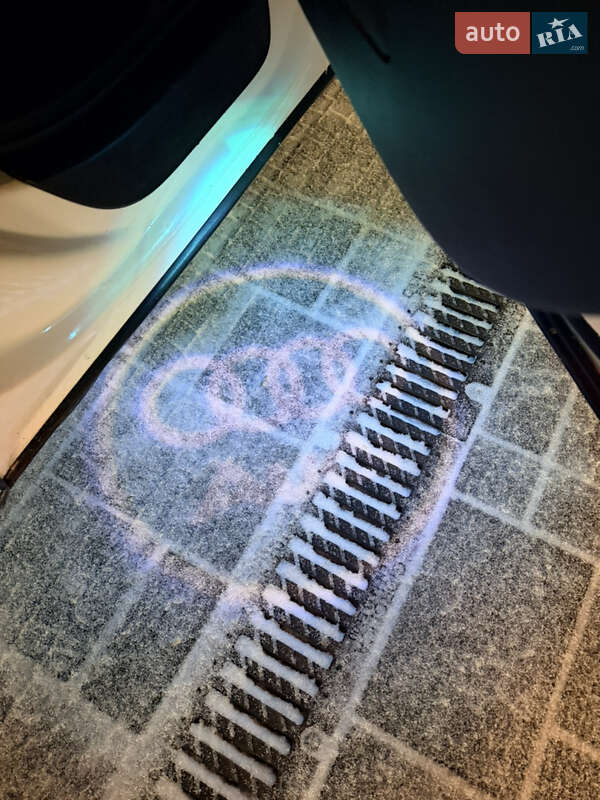 Позашляховик / Кросовер Audi Q5 2014 в Луцьку