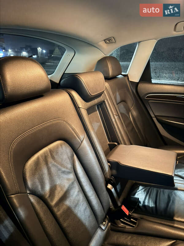 Позашляховик / Кросовер Audi Q5 2014 в Луцьку