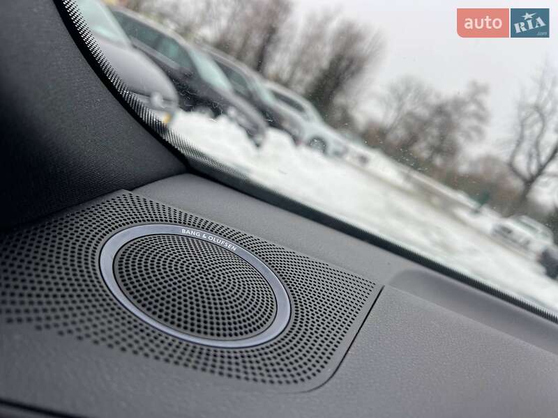 Позашляховик / Кросовер Audi Q5 2016 в Стрию