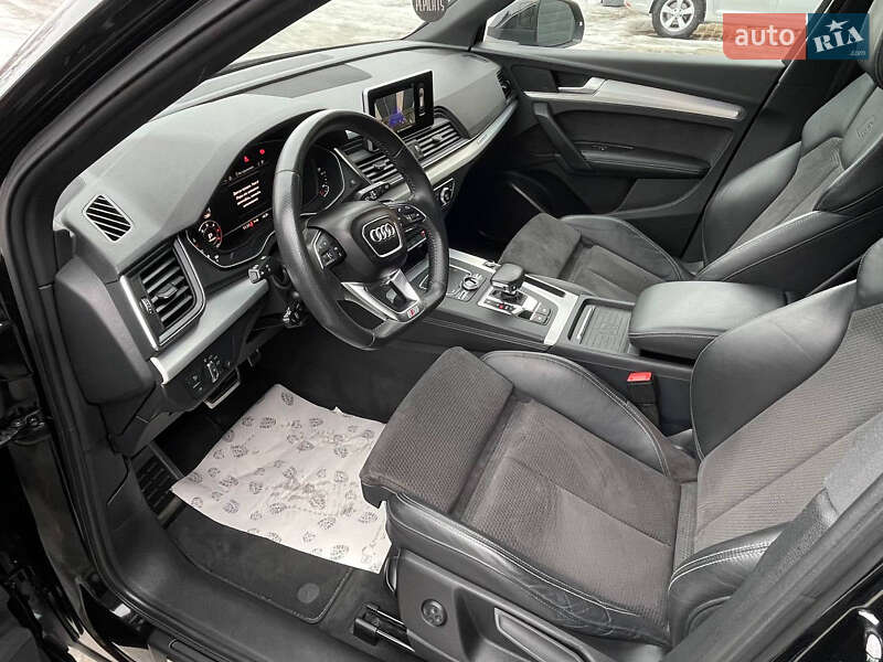 Внедорожник / Кроссовер Audi Q5 2018 в Черновцах