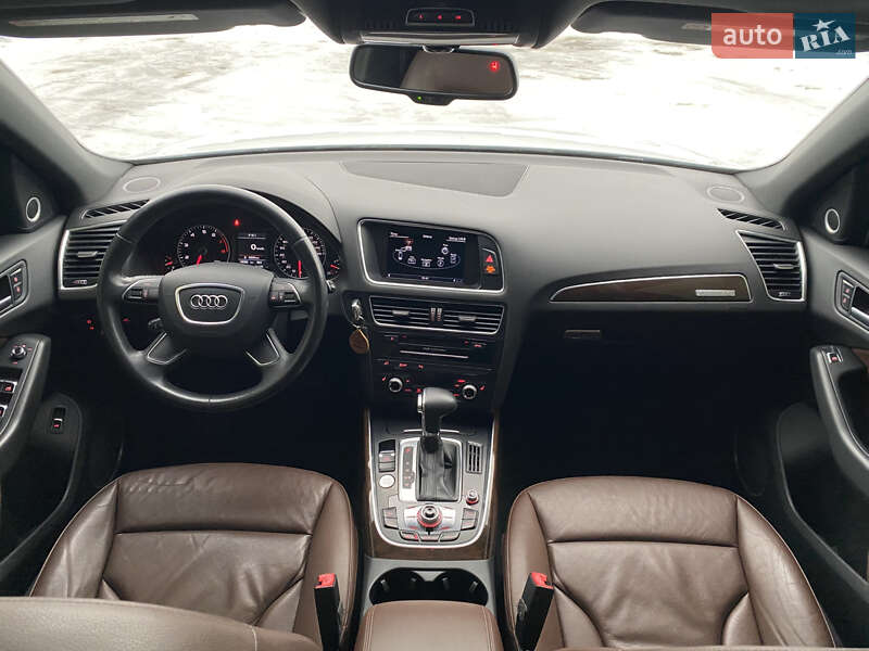 Позашляховик / Кросовер Audi Q5 2013 в Львові