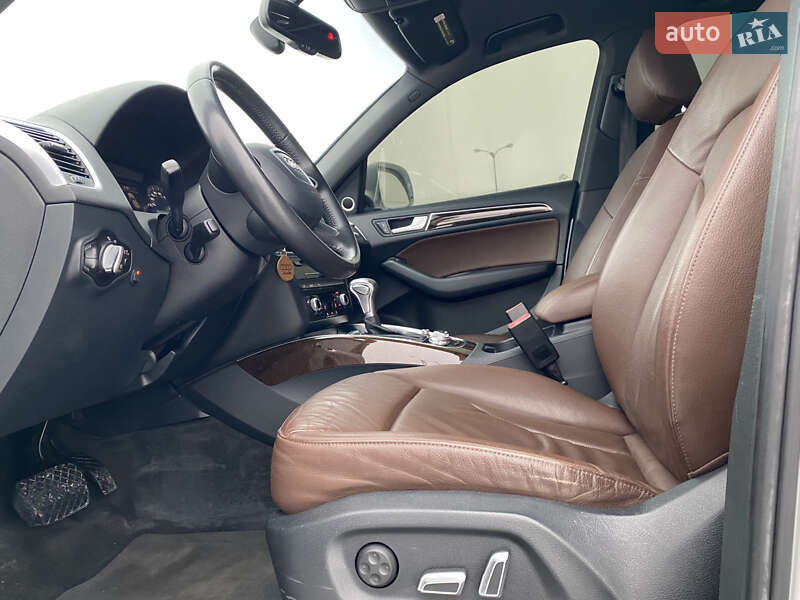 Позашляховик / Кросовер Audi Q5 2013 в Львові