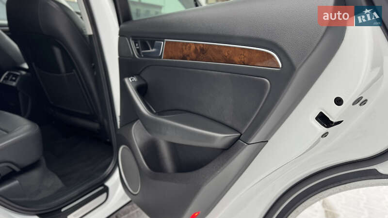 Внедорожник / Кроссовер Audi Q5 2016 в Дубно