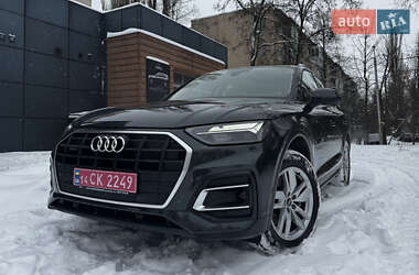 Позашляховик / Кросовер Audi Q5 2021 в Києві