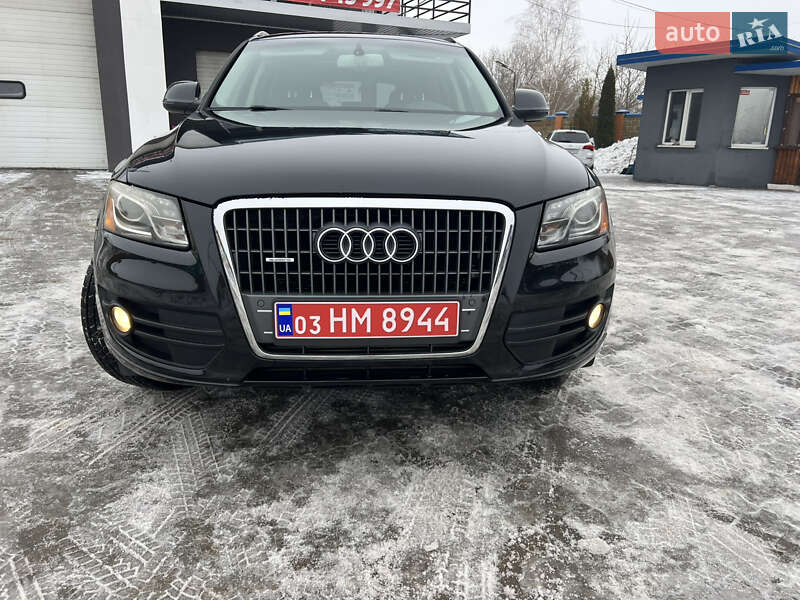 Позашляховик / Кросовер Audi Q5 2012 в Володимирі